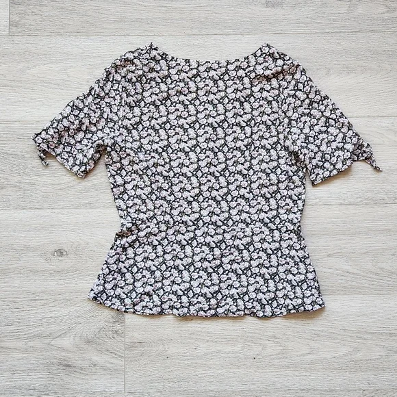 Loft Pink Floral Top Womens 4p Button Down Short Sleeve Tie Sleeve - Picture 7 of 9